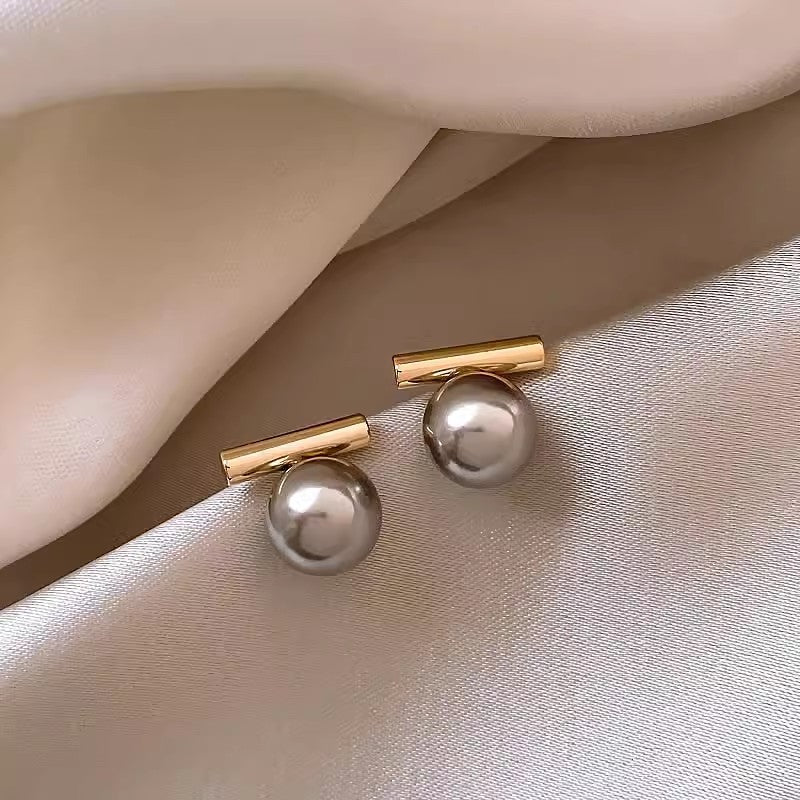 Pearl Earrings Simple Elegance Retro Ear Silver Needle